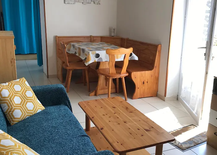 Maison Mitoyenne 4 Pers A Proche - Fr-1-823-90 Barbâtre